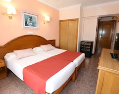 Khách sạn Hotel Manaus (El Arenal, Tây Ban Nha)