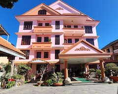 Hotel Villa Pinkhouse (Da Lat, Vietnam)