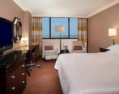 Khách sạn Sheraton DFW Airport Hotel (Irving, Hoa Kỳ)