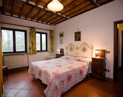 Khách sạn Fattoria Sant'Andrea - Farm Stay (San Gimignano, Ý)