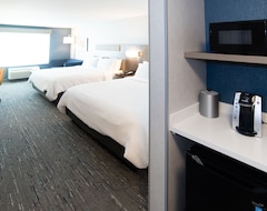 Holiday Inn Express And Suites Moose Jaw, An Ihg Hotel (Moose Jaw, Canada)