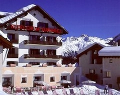 Otel Chesa Guardalej (Silvaplana, İsviçre)
