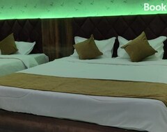 Khách sạn Hotel Praj Paradise (Brahmapur, Ấn Độ)