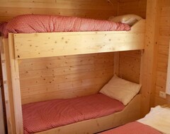 Hotel Evolution Wood Accommodation (Sant'Ippolito, Italia)