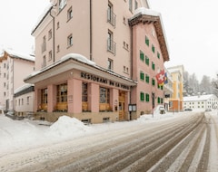 Khách sạn Hotel Post (Sils - Segl Maria, Thụy Sỹ)