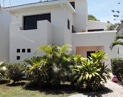 Otel Studio In Playacar, Near 5Th Ave, Beach And Golf (Playa del Carmen, Meksika)