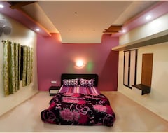 Hotel Virasat Resort (Wai, Indien)
