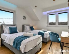 Casa/apartamento entero 4 Bedroom Stunning Home In Vinogradi Ludbreski (Ludbreg, Croacia)