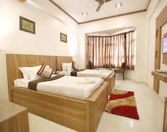 Hotel Sheetal Regency,Near Janambhumi (Mathura, India)