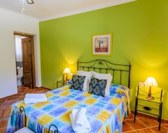 Hele huset/lejligheden Cosy 3-bedroom Holiday Home At 18 Km From The Torcal De Antequera (Antequera, Spanien)