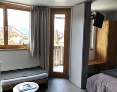 Hotel Vrbo Property (Morzine, France)