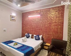 Hotel Kamesh Hut (Varanasi, India)