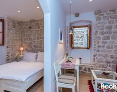 Koko talo/asunto Historical Old Town Apartments (Dubrovnik, Kroatia)