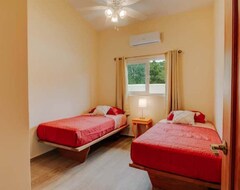 Toàn bộ căn nhà/căn hộ Playa Venao Discount Feb 27-29 3+2 Casa Palma #3 [#4 Also Avail] (Purio, Panama)