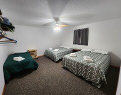 Entire House / Apartment Lazy Fox Lodge, Lake Of The Woods (Baudette, USA)