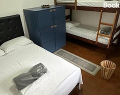 Albergue Pertin da Praca Hostel (Ouro Preto, Brasil)