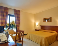 Hotelli Minerva ResortHotel (Paestum, Italia)