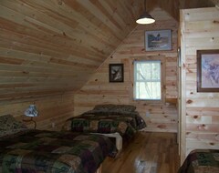 Casa/apartamento entero Cabina de Cobre - Amish Crafted Log Cabin (Black River Falls, EE. UU.)