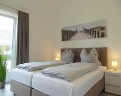 Koko talo/asunto The Premium Penthouse Oceans Eleven! Your Own Private Sauna, Comfortably Warm Room (Varel, Saksa)