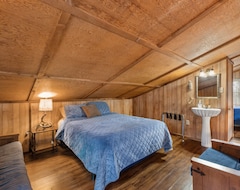 Casa/apartamento entero The Original At Heather Hill Cabins, Rustic Cabin W/loft Sleeps 5 (Jasper, EE. UU.)