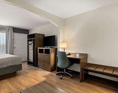 Hotel Quality Inn & Suites Matthews Charlotte (Matthews, Sjedinjene Američke Države)