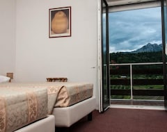 Hotel Dolomiti (Levico Terme, Italien)