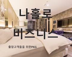 Incheon (guwol-dong) Guwol Hotel (Incheon, Güney Kore)