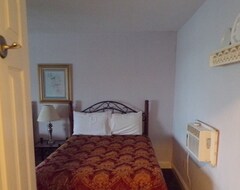 Hotel Longhouse Lodge Motel & Manor (Watkins Glen, USA)