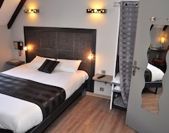 Khách sạn Logis Hotel Oasis (Villaines-la-Juhel, Pháp)