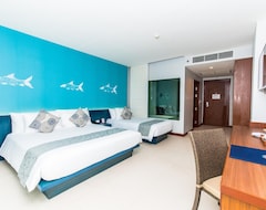 Hotel Fishermens Harbour Urban Resort - SHA Extra Plus (Phuket-Town, Tailandia)