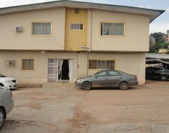 Khách sạn Phoenix Suites & Inn (Abeokuta, Nigeria)