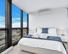 Aparthotel Entire new apartment docklands (Melbourne, Australia)