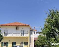 Toàn bộ căn nhà/căn hộ Ralitsa (Varos, Hy Lạp)