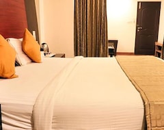 Hotel Emarald Suites, Cochin (Kochi, India)