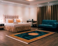Hotel Falettis Grand Bahawalpur (Bahawalpur, Pakistan)