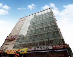 Hotel Myeong-Dong (Seoul, Güney Kore)