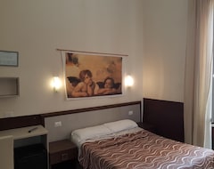 Hotel Guest house Evergreen (Rim, Italija)