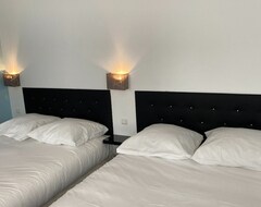 Hotel Aigle D'Or (Thiers, France)