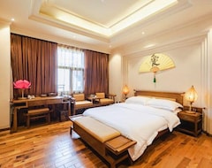 Hotel Liaokuo Jingshe (Qujing, China)