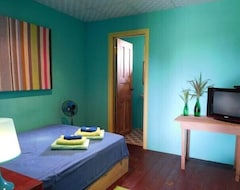 Căn hộ có phục vụ Valeri Emanuel Apartments (Bocas del Toro, Panama)
