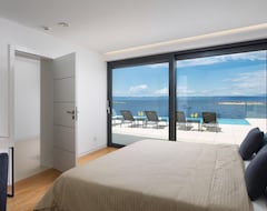 Entire House / Apartment Luxury Villa Palma De Korkyra With Infinity Pool (Blato, Croatia)