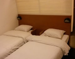 Hotel Quick Palace (Vannes, France)