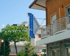 Otel Adriatico (Bellaria-Igea Marina, İtalya)