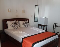 Hotel New Seaside Inn (Hikkaduwa, Sri Lanka)