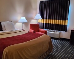 Hotel HomeTown Inn and Suites (Washington, USA)