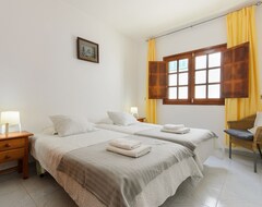 Tüm Ev/Apart Daire Home In Central Location With Vegetable Garden, Terrace, Mountain View & Wi-fi (Mozaga, İspanya)