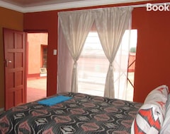 Bed & Breakfast Cozy Queen-Bed Apartment in Hammanskraal (Pretoria, Sydafrika)