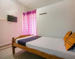 Hotel SPOT ON 67531 Chandan Lodge (Hassan, Indien)