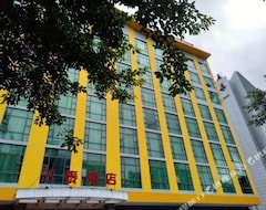 Santai Business Hotel (Qingyuan, Çin)