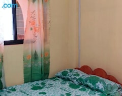 Guesthouse Aunora Standard Room (Jagna, Philippines)
